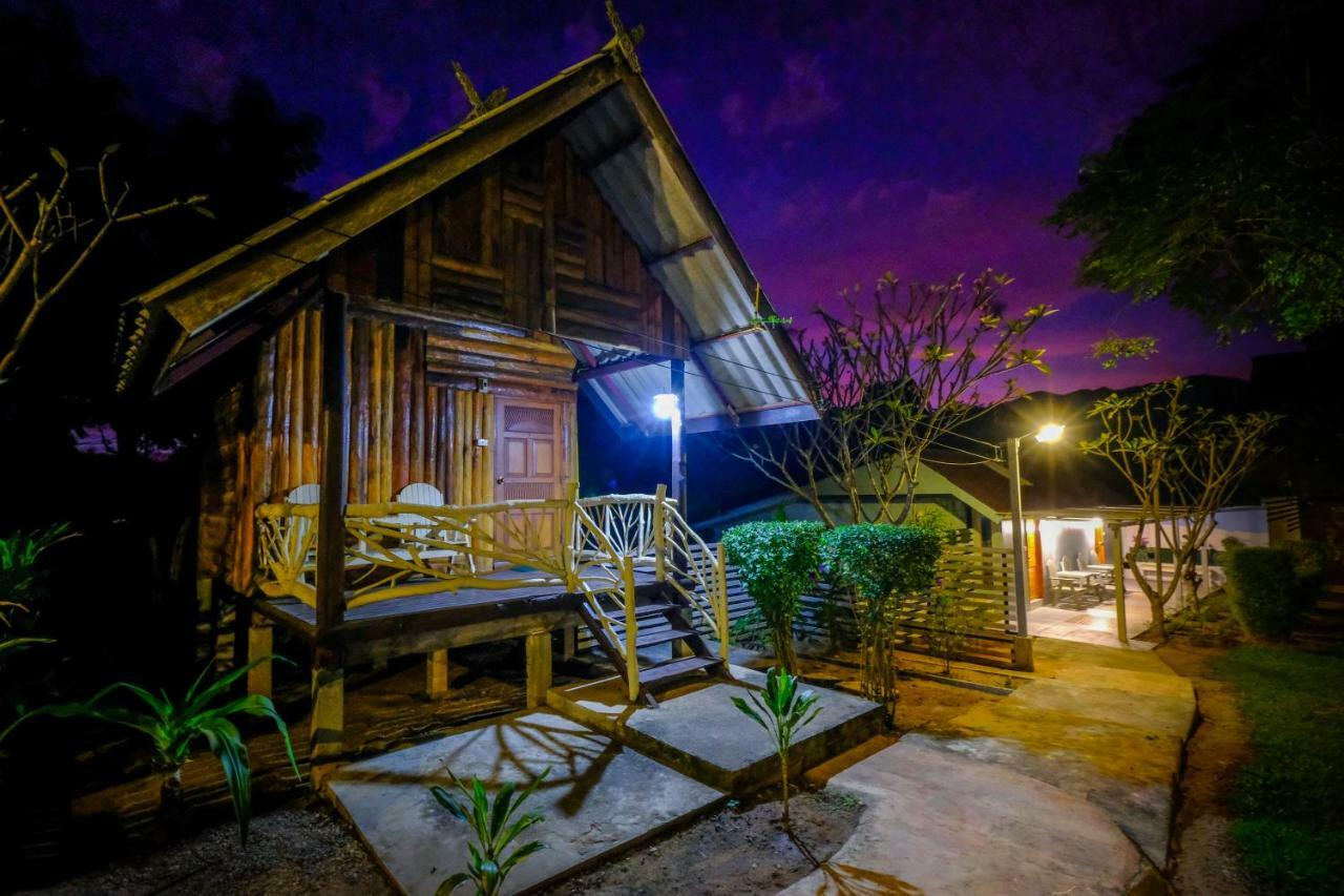 Pai Tewdoi Garden ปาย ทิวดอย การ์เด้น Hotel Exterior photo